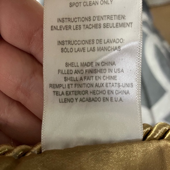 Elegant Blue and Gold Decorative Pillows - Picture 12 of 14